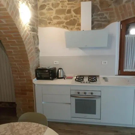 Podere Feltrino Apartment *